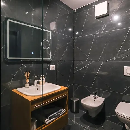 Apartahotel Air Albania Stadium Apartments *